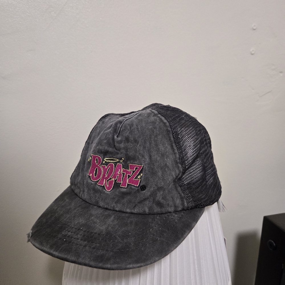 Bratz Black and Pink Trucker Hat New With Tag